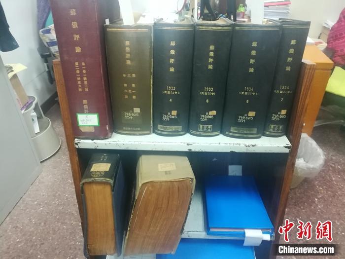 揭秘古籍“缩微”：爱护文献若何众“活”500年？高德娱乐(图3)